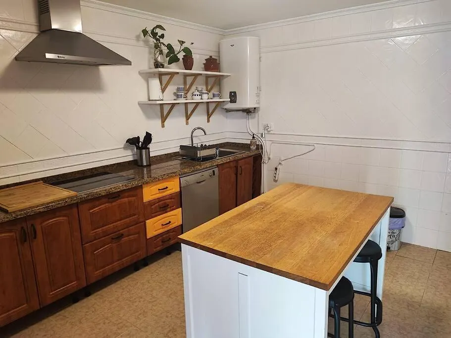 Lovely Apartment In Torre De Benagalbon 0*,