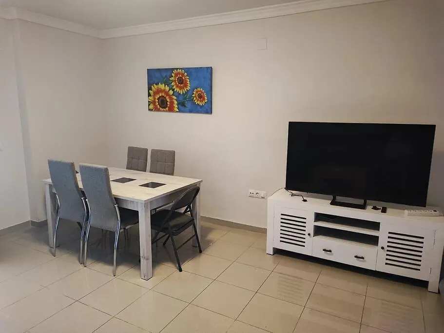 Lovely Apartment In Torre De Benagalbon